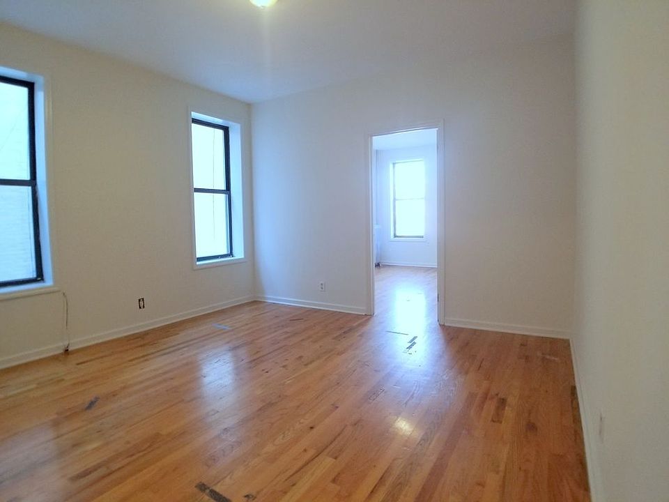 1st image of 369 Saint Johns Pl APT 7