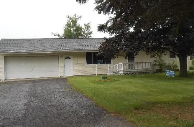 2803 Prairie Dr photo 1