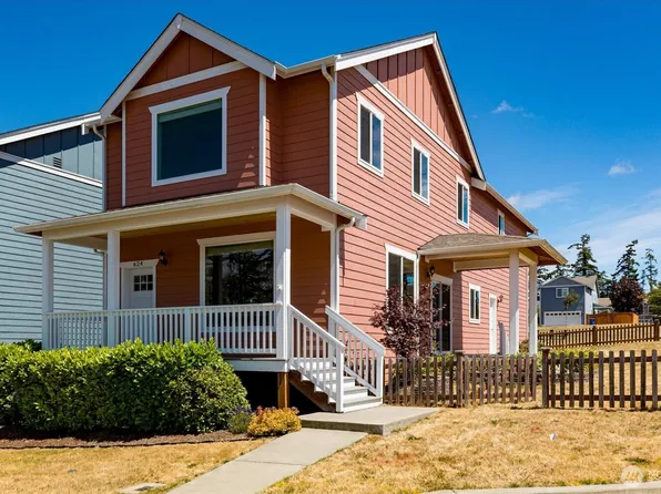 624 NW Prow Street, Oak Harbor, WA 98277
