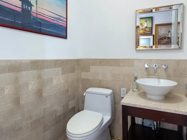 640 West 237th Street image 24 of 30