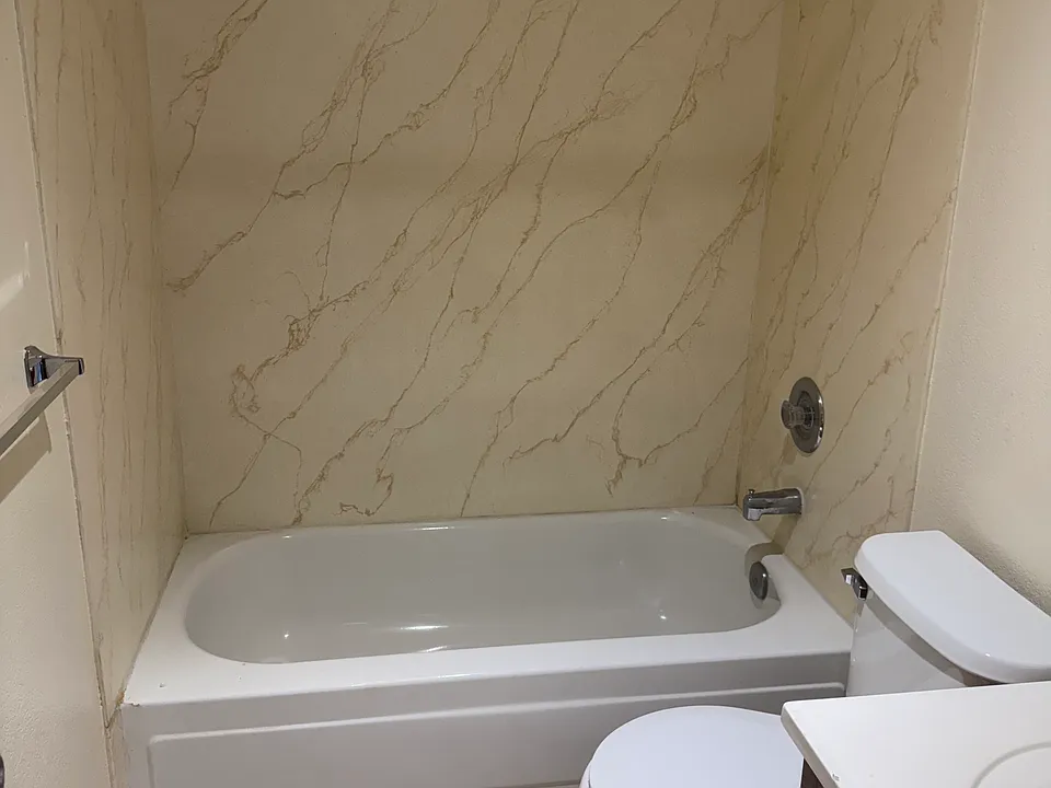 1220 Salem Pl #10