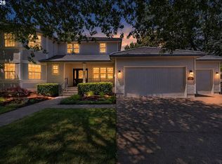 3471 Lakeside Dr, Eugene, OR 97401