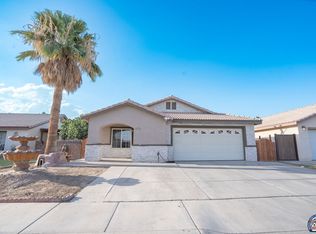 1273 M Stuart Dr, Calexico, CA 92231