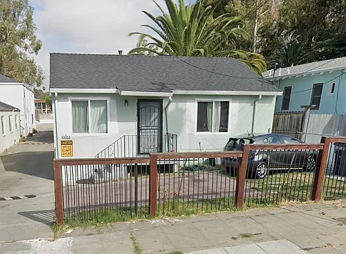 3327 68th Ave #B Photo 1