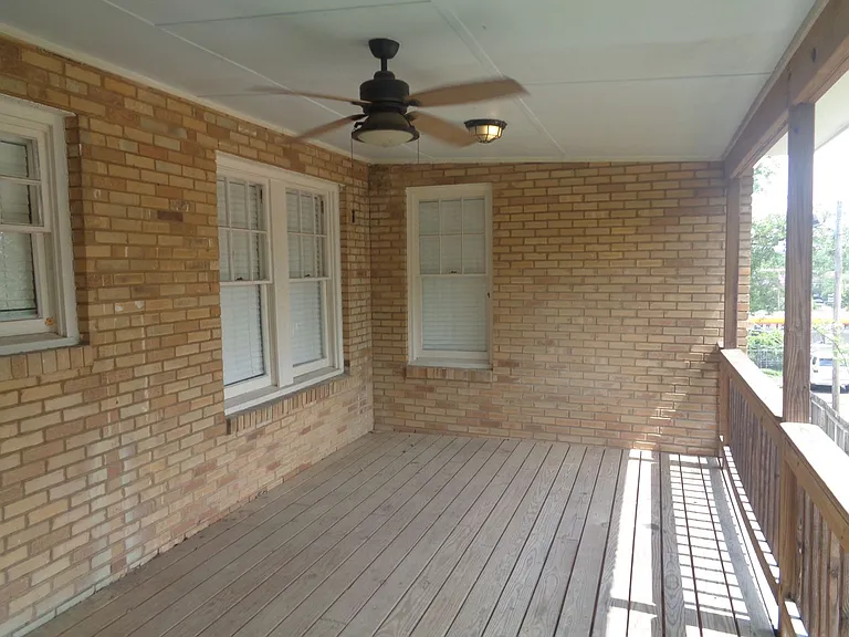 950 North St — Photo 12