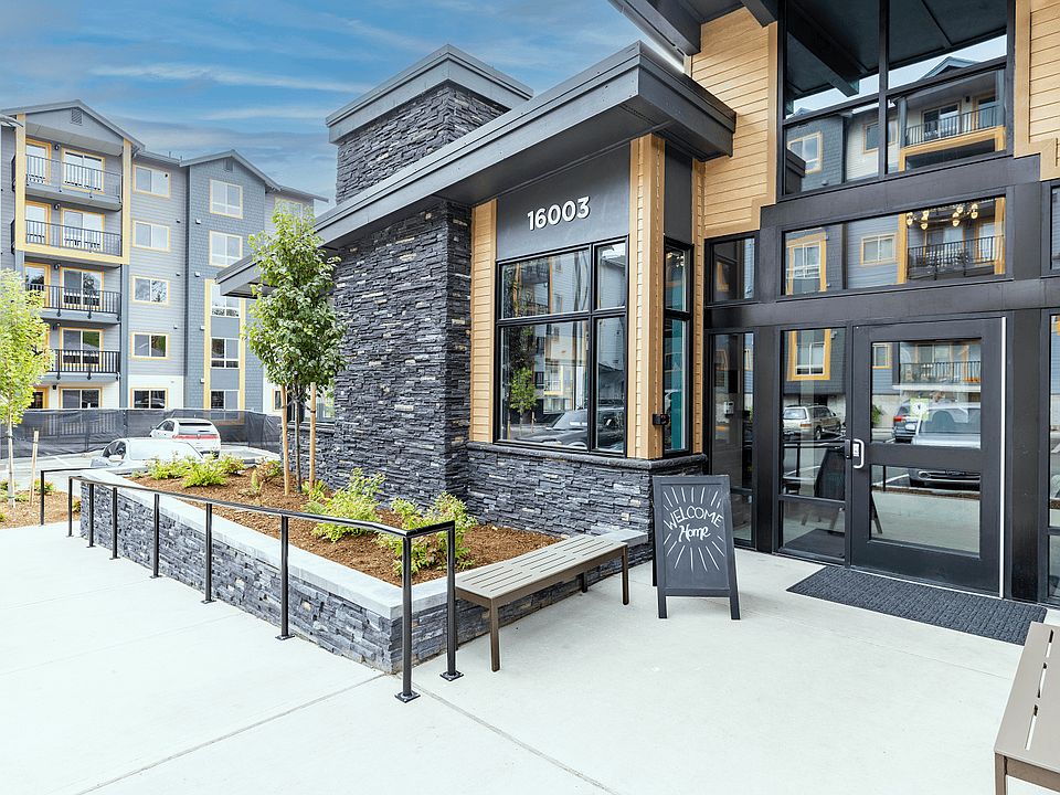 Ravenwood Office Entrance