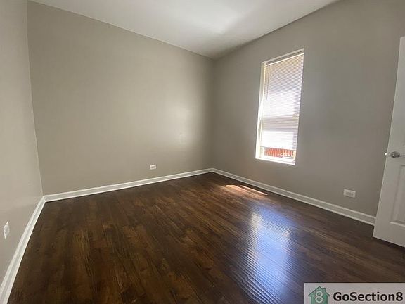 4th image of 6403 S Saint Lawrence Ave #1