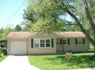 710 W Clay St #A, Harrisonville, MO 64701