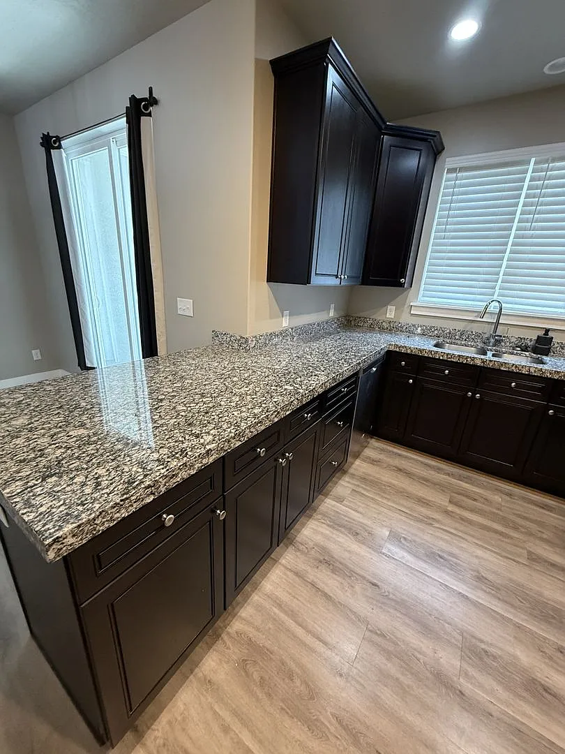 A Must See Beautiful, Modern Style, Quiet Community, Spacious 3-Bedroom Spanish Fork Townhome Gra... — Photo 4