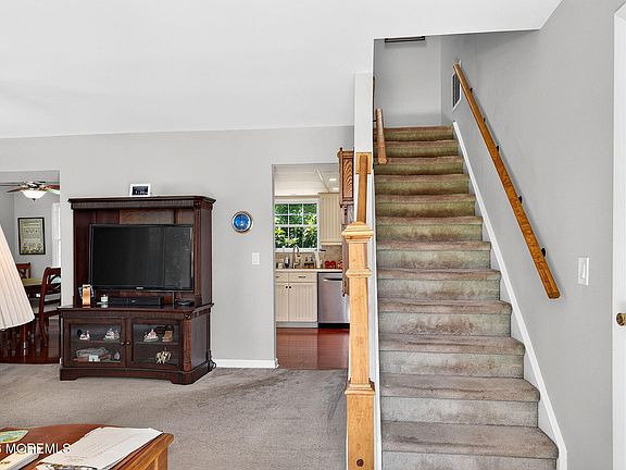4th image of 510 Buxton Road