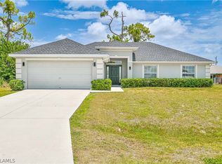 2521 NW 20th Ave, Cape Coral, FL 33993