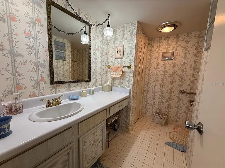7400 Sun Island Dr #505 — Photo 17