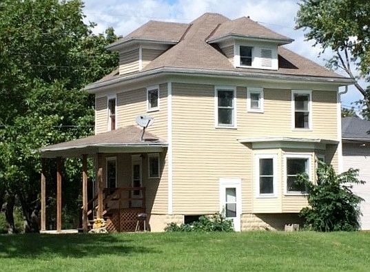 1st image of 1813 Courthouse Ave