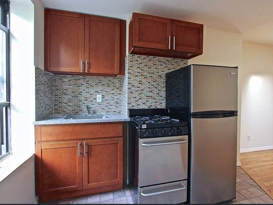 1st image of 45 Essex St APT 16