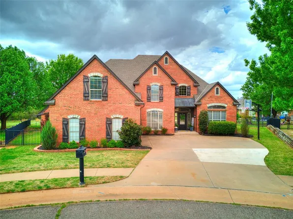 3805 Highridge, Edmond, OK 73003