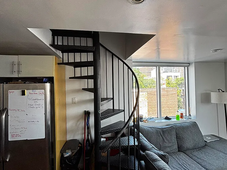 141 Dupont St #4B — Photo 5