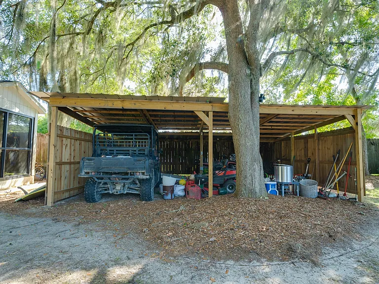 307 Doe Run Cir — Photo 93