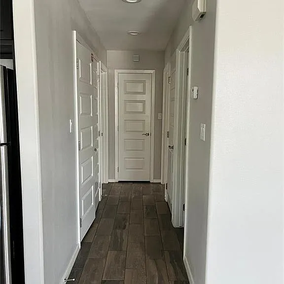 2812 Sabercat Ave #4 — Photo 3