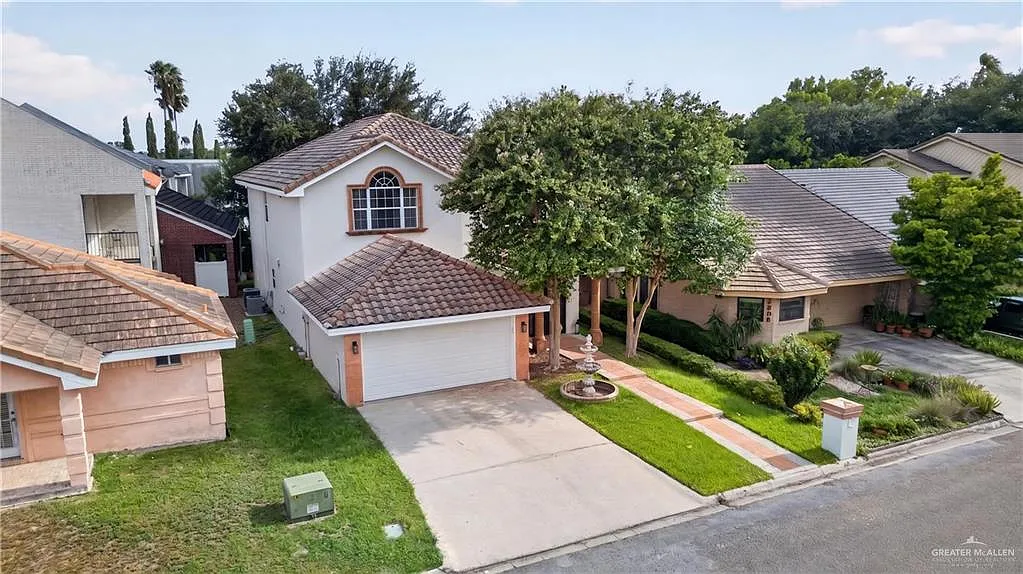 4 bed, 3.5 bath, 3270 sqft, $3,100 — Photo 1