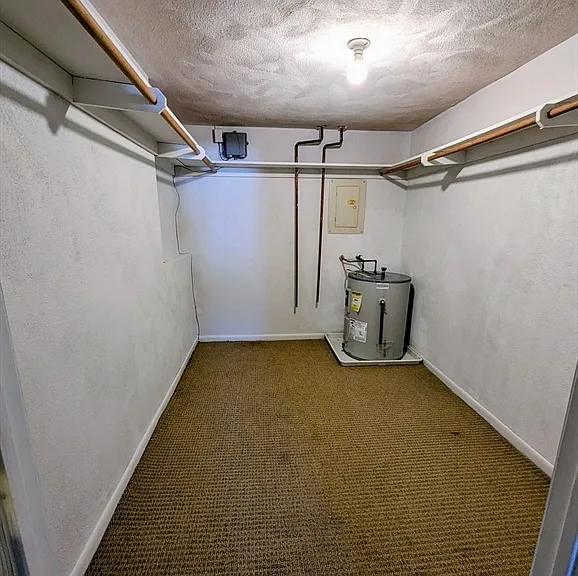 89 Pleasant St #C1 — Photo 8