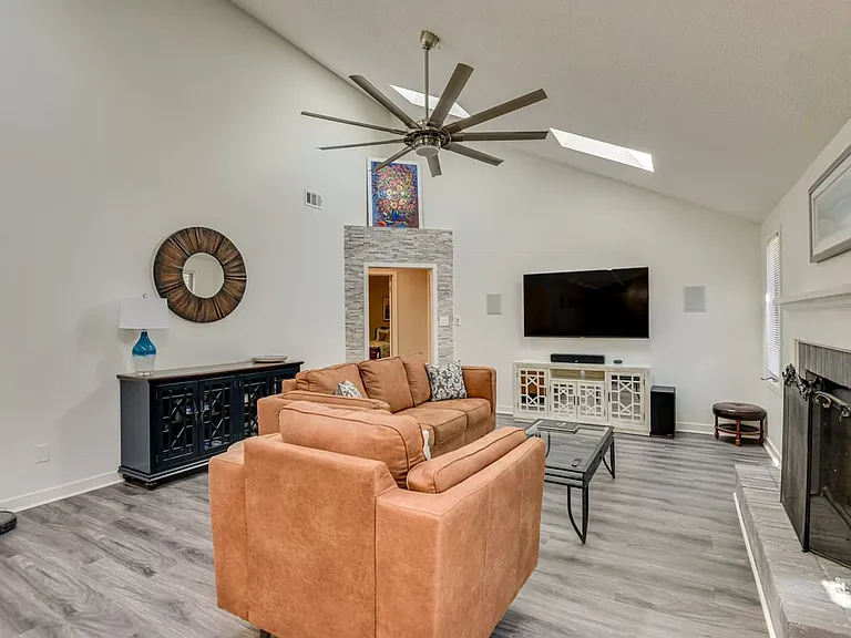 3247 Summerchase Cir — Photo 12