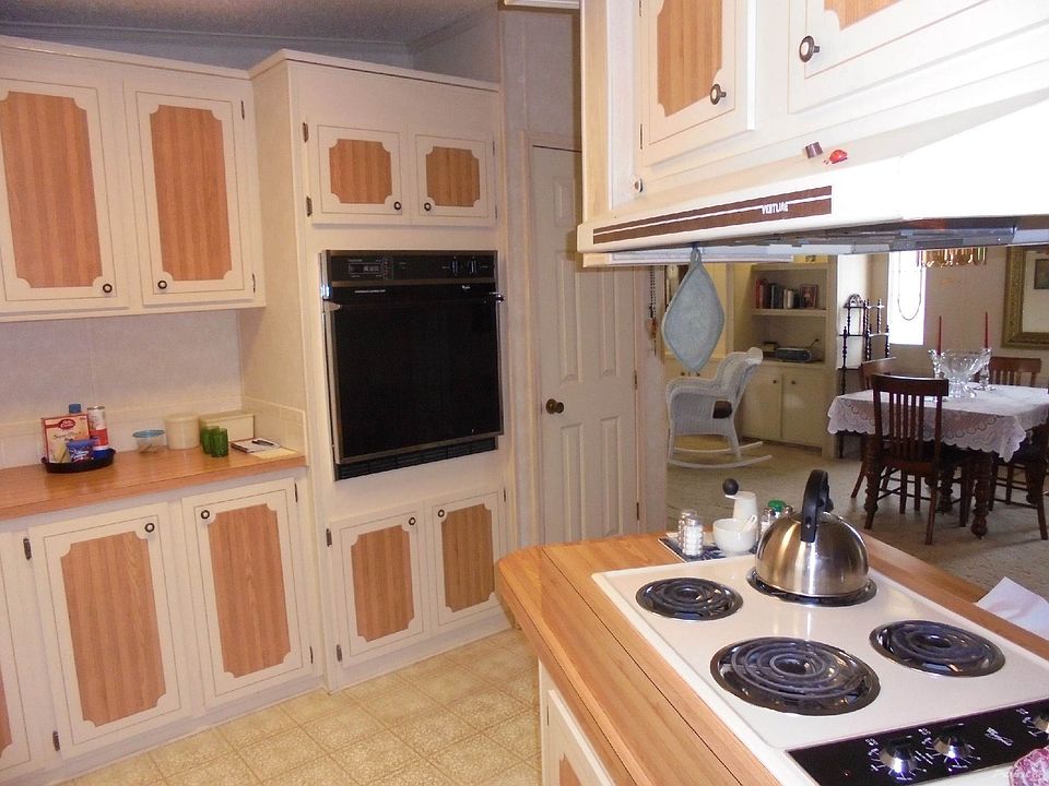 WALL OVEN