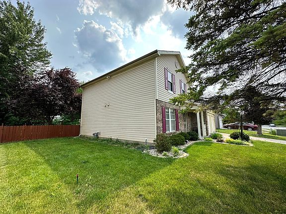 4th image of 4223 Saffron Dr