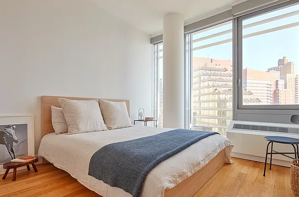 Rented by Two Trees | media 27