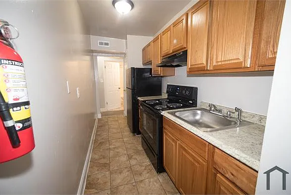 73 Forrester St SW #1 — Photo 9