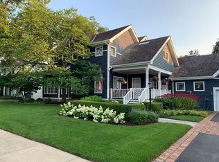 230 E North Ave, Lake Bluff, IL 60044