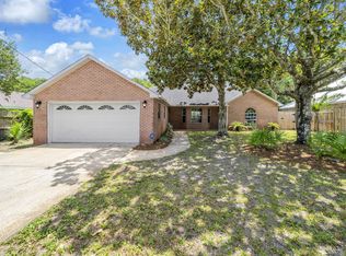 738 Vintage Cir, Destin, FL 32541