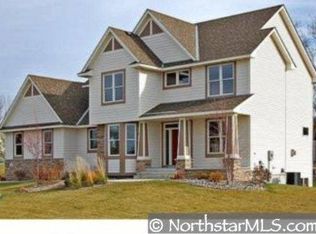 2574 Dahl Ave, Maplewood, MN 55119