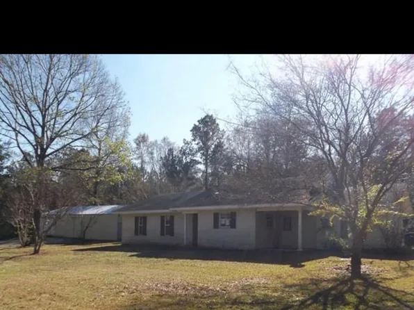 47 Freeman Town Rd, Richton, MS 39476
