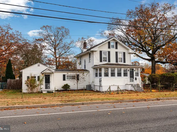 801 S Grove Ave, National Park, NJ 08063