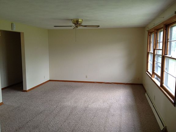 3rd image of 2717 NW A St