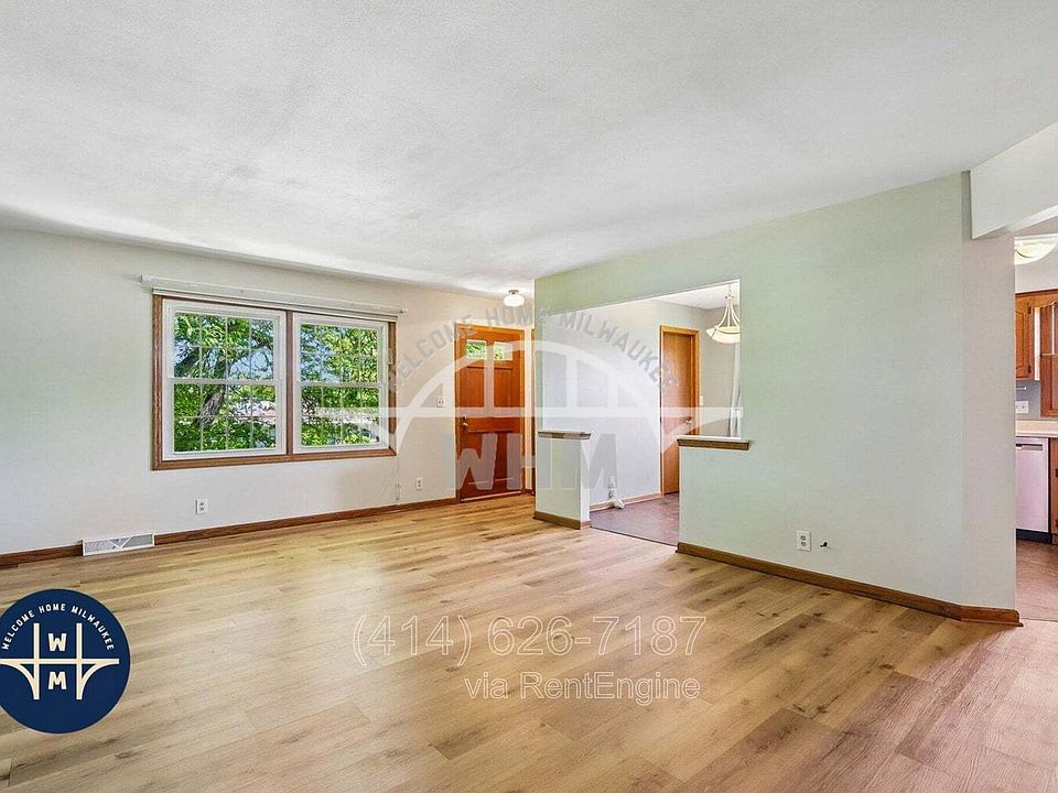 1st image of 3559 S 33rd St