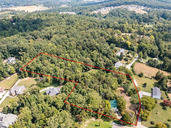2nd image of 7011 Bert Newman Ln