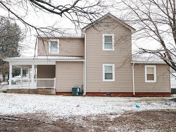 4th image of this home