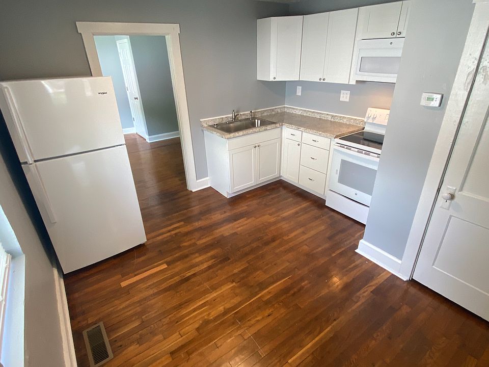 1st image of 1 Tracy Ct #2