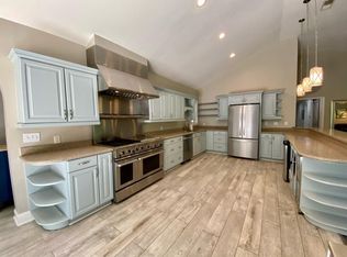 345 Ridgeview Trl, Sandy Springs, GA 30328