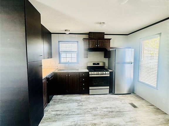 4th image of 17190 Mt Vernon Rd #35
