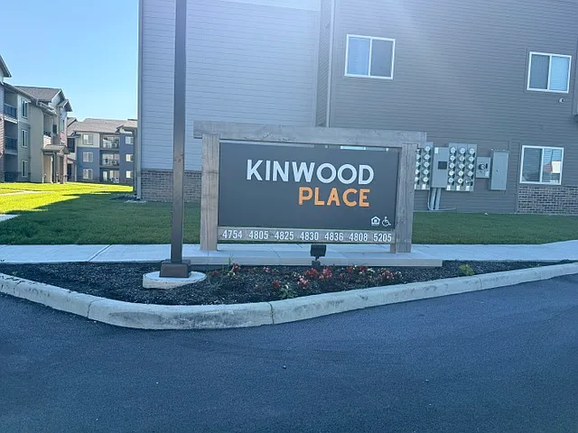 Kinwood Place — Photo 2