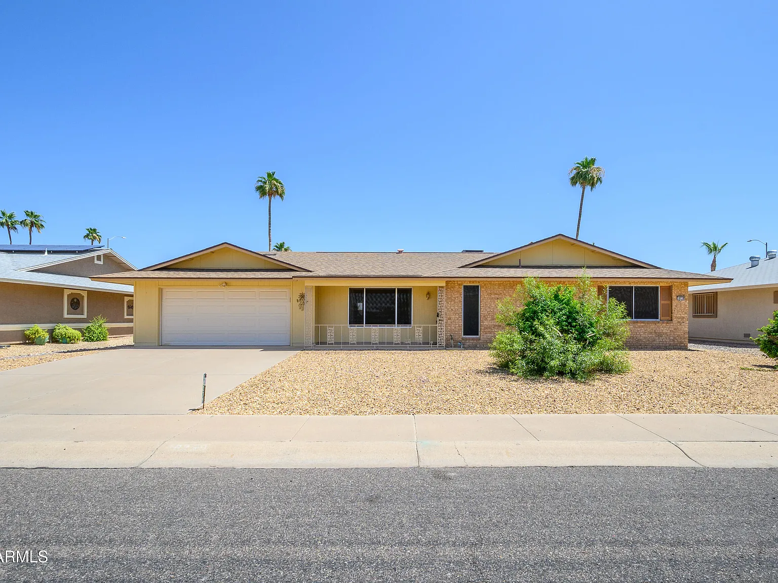 2 bed, 2.0 bath, 1899 sqft, $1,700 — Photo 1