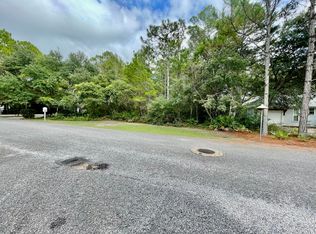 Wood Beach Dr, Pt Washington, FL 32459