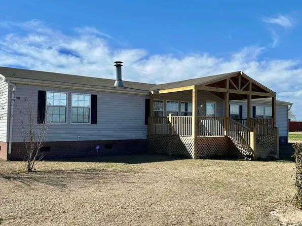 227 Lewis Lee Road, Albertson, NC 28508