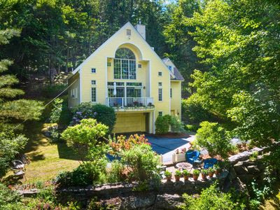 28 Chase Street, Sunapee, NH, 03782