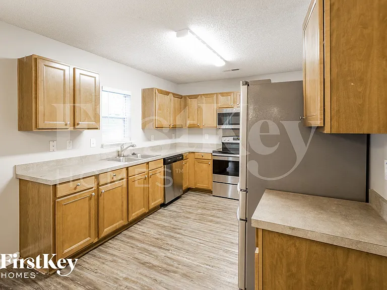 5102 Torrey Ln — Photo 6