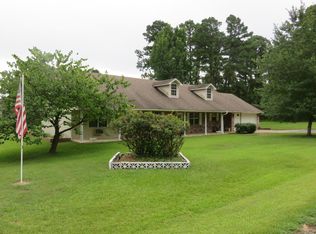 592 Lakewood Dr, Clarksville, AR 72830