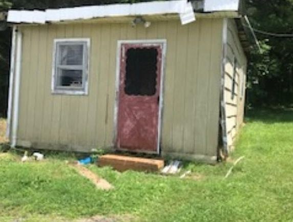 2nd image of 215 Okalona Dr