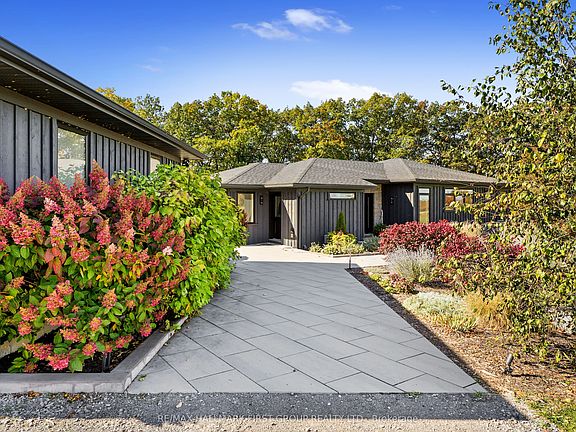 5th image of 5206 Sully Rd